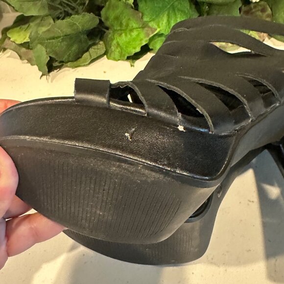 Strappy Black High Heel Sandals 8.5M By Chinese Laundry Leather Upper Peep Toe B - Picture 7 of 8